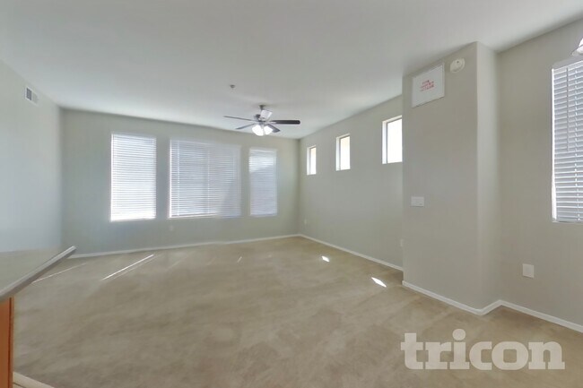 Foto del edificio - 3250 W Greenway Rd