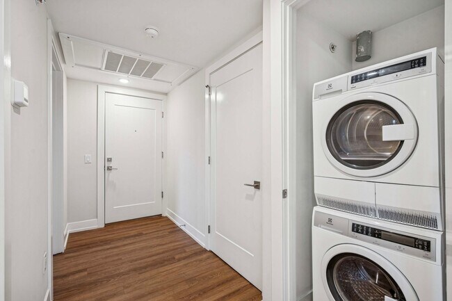 Foto del interior - Spruce Square