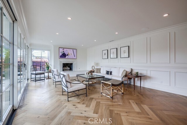 Foto del edificio - 1242 Somerset Ln