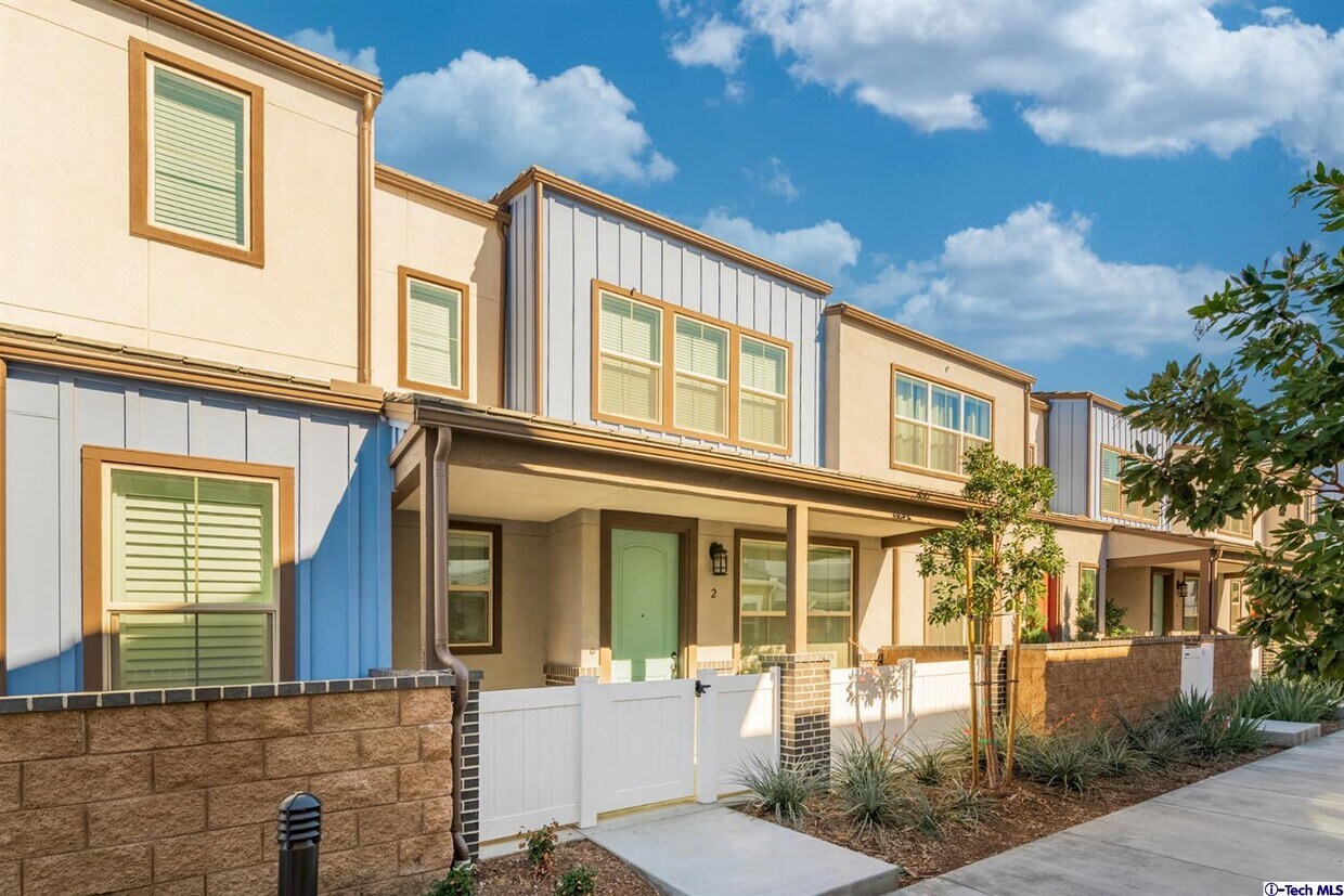 1969 Cottage Dr, Simi Valley, CA 93065 Townhouse for Rent in Simi