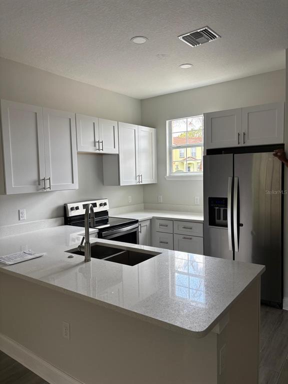 Foto del edificio - 427 Madison Cir