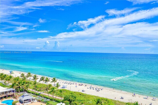 Building Photo - 5151 Collins Ave