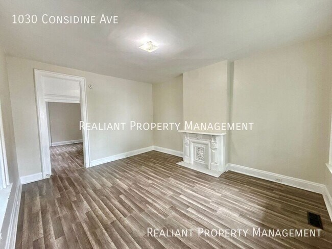 Foto del edificio - 1030 Considine Ave