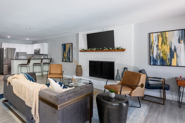 Foto del edificio - Westchester Townhomes