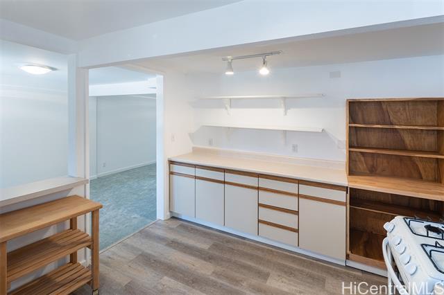 Foto del edificio - 1406 Wilhelmina Rise