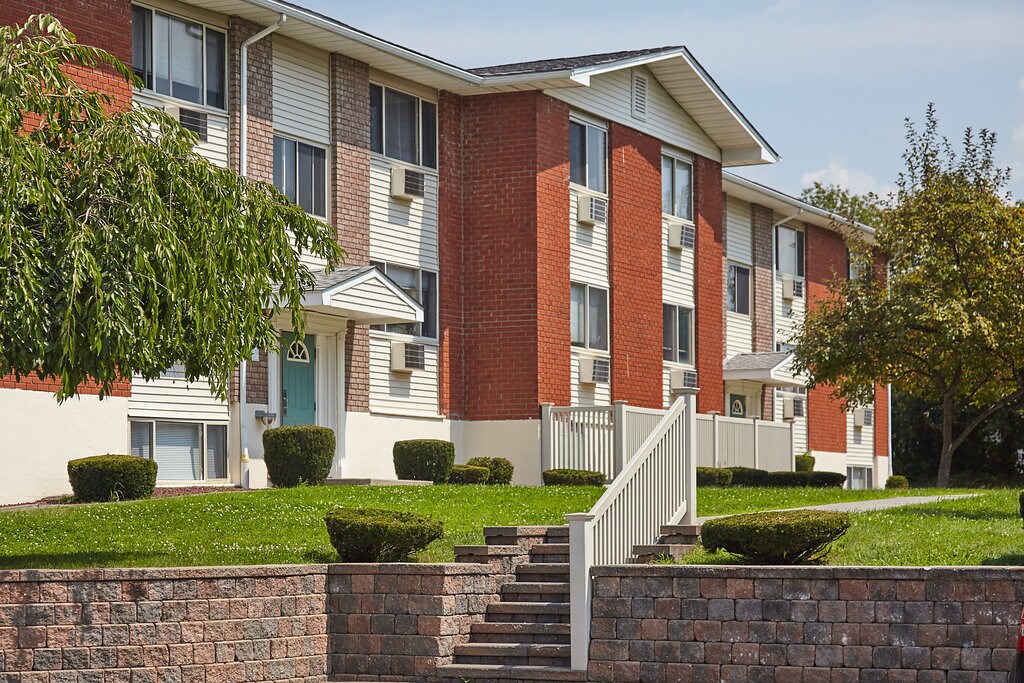 Foto principal - Dutchess Apartments