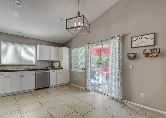 Building Photo - 9673 Rockhampton Way