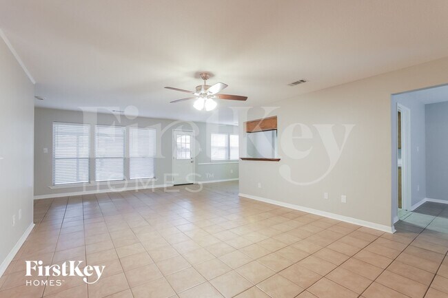 Foto del edificio - 7019 Rosebrook Cir