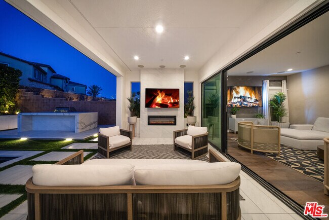Foto del edificio - 20643 Wood Rose Ct