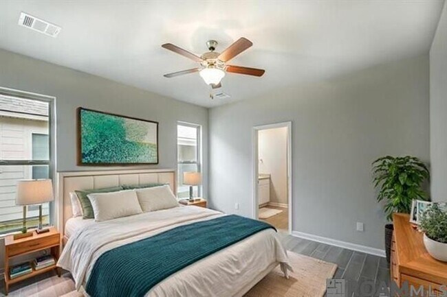 Foto del edificio - 7623 Waterview Dr