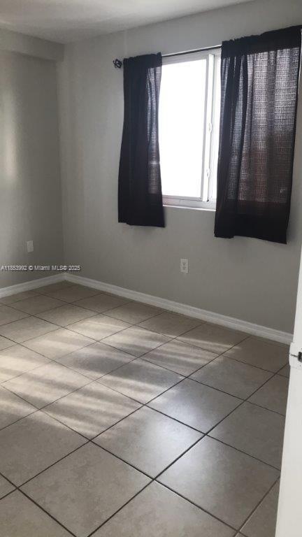Foto del edificio - 2401 NW 23rd St