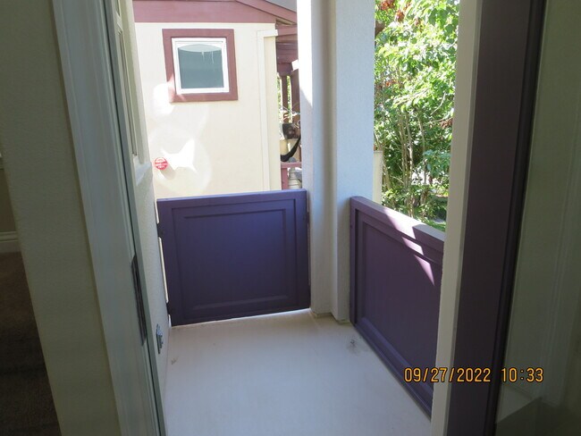 Foto del edificio - 4218 Streamside Dr