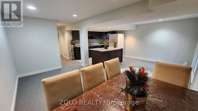 Building Photo - 27 Abraham Ave