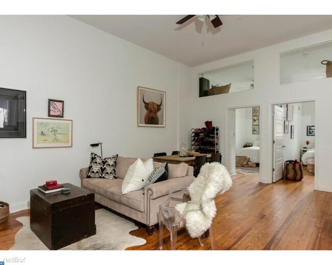 Foto del edificio - 744 S 8th St