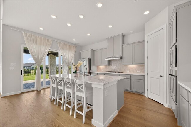 Foto del edificio - 4906 Tanyard Manor Dr
