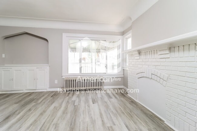 Foto del edificio - 16565 Kentfield St