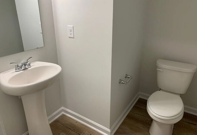 Foto del edificio - Modern 3BR Townhome Near Lake Murray with Easy Access to Downtown & I-20