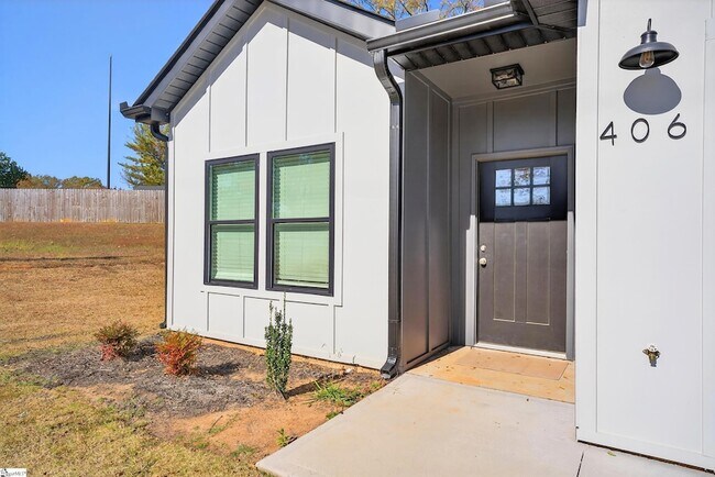 Foto del edificio - 406 Fairfield St