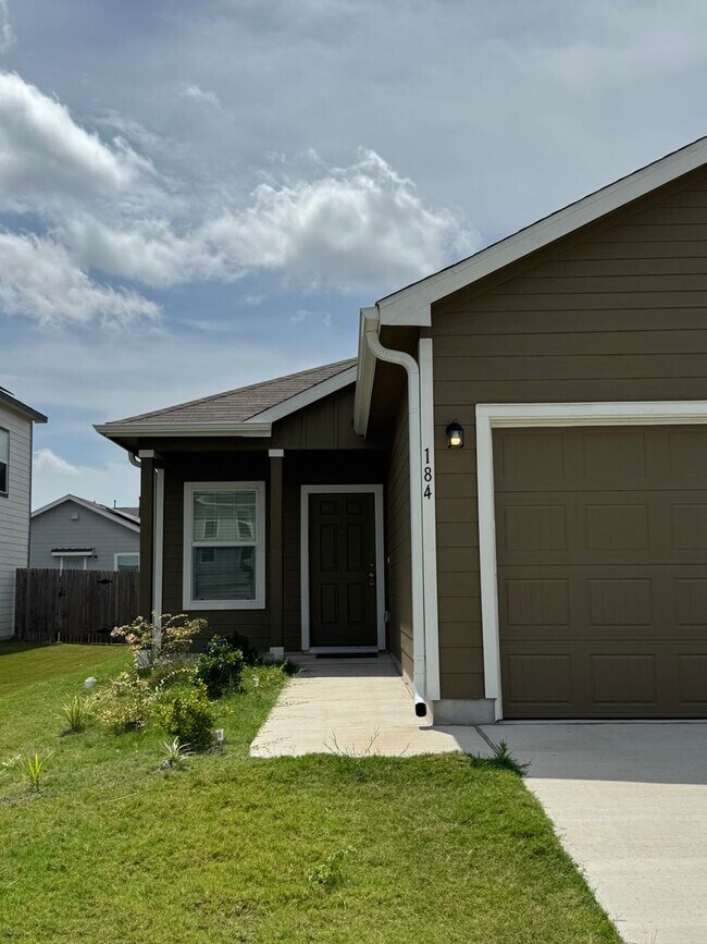 Foto del edificio - 3 Bed 2 Bath 2 Car Garage Home in Maxwell ...
