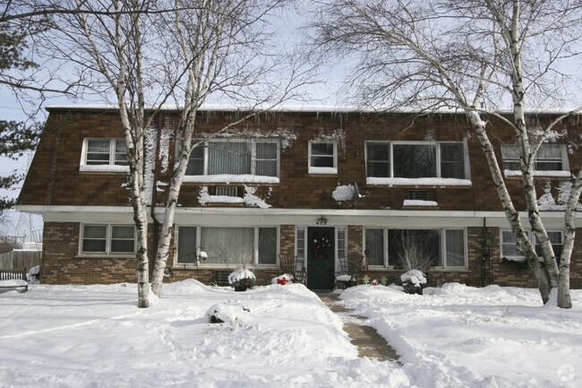 Building Photo - 425 N Stephen Dr