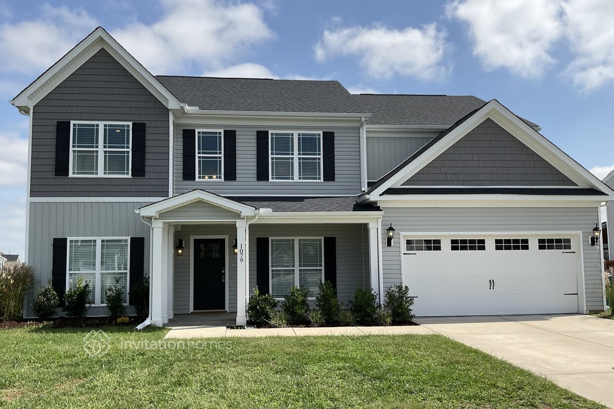 Foto principal - 1079 Vanguard Dr