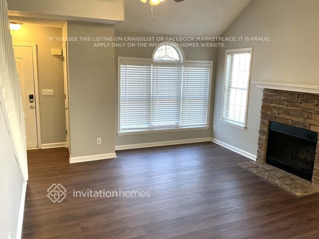 Building Photo - 102 Hillcrest Dr