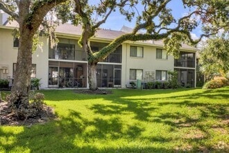 Building Photo - 7866 Eagle Creek Dr