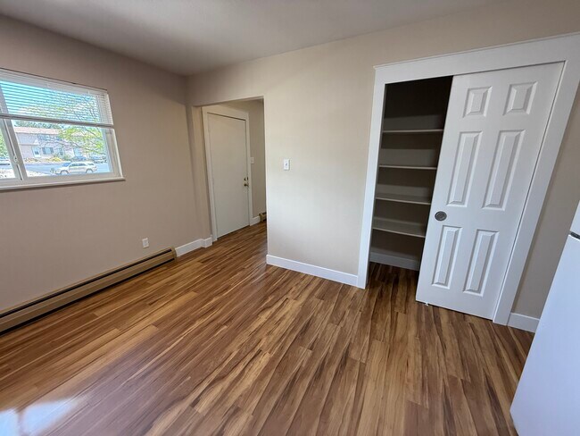 Foto del edificio - 1129 Darby St