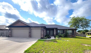 Building Photo - 8501 Holley Hills Cir