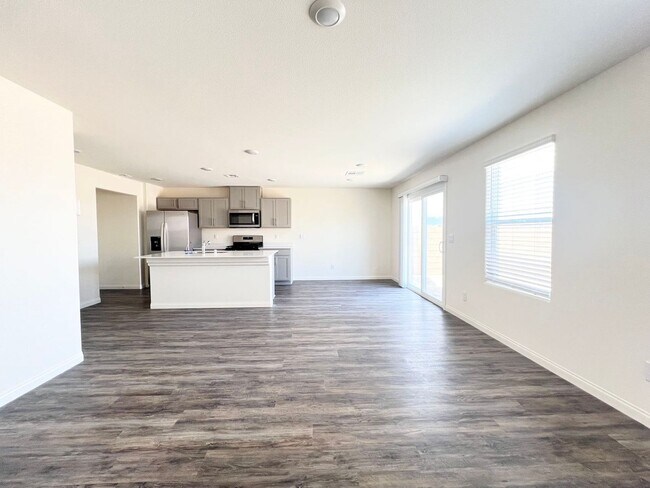 Foto del edificio - 5716 Serene Rock St
