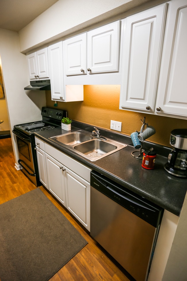 Holly Hills Apartment Homes Apartments Durham, NC