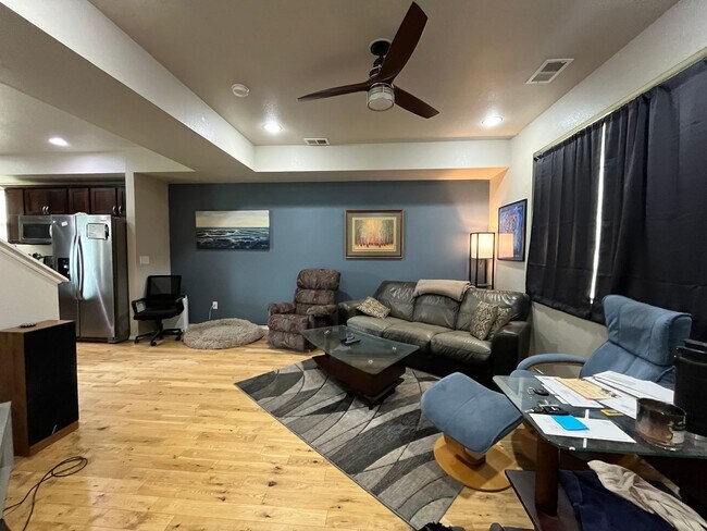 Building Photo - Fantastic Home in North Fort Collins