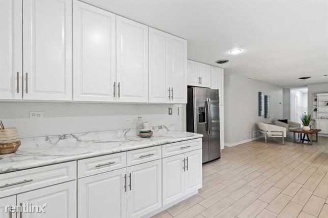 Building Photo - 4 br, 2 bath House - 2700 Cady Way