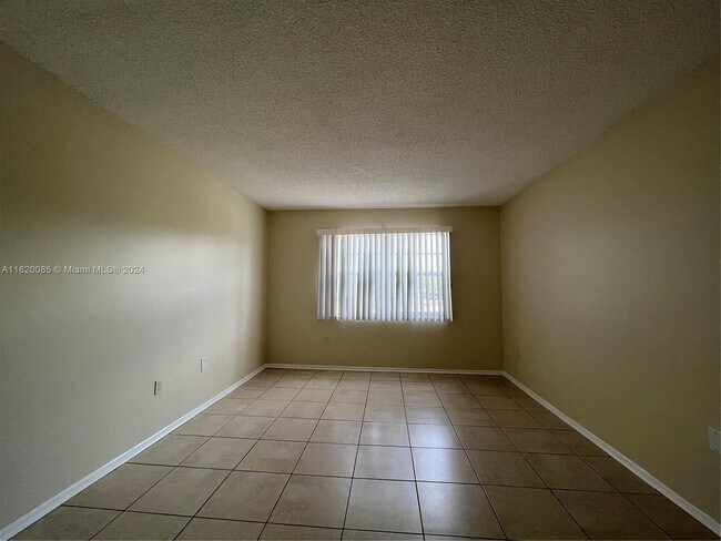 Foto del edificio - 4324 NW 9th Ave