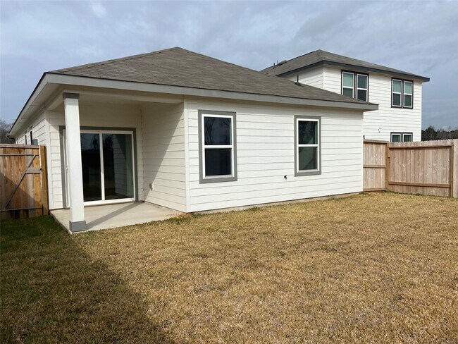 Foto del edificio - 6186 Emperor Pnes Trl