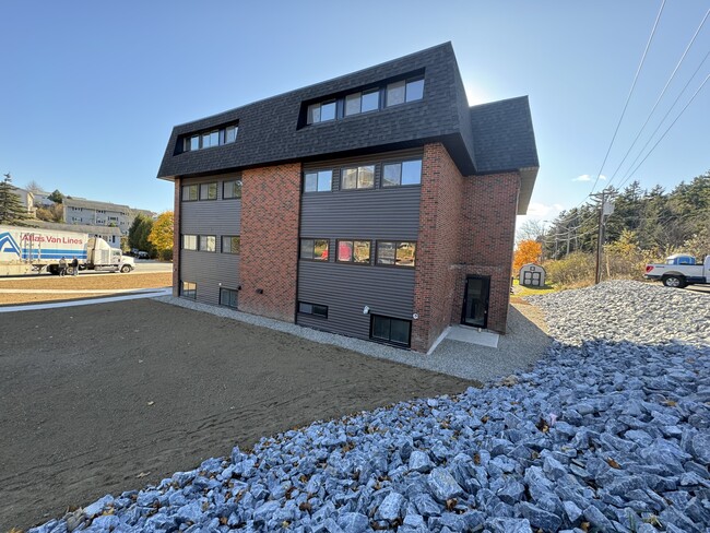 Photo du bâtiment - 350 Ellerdale St