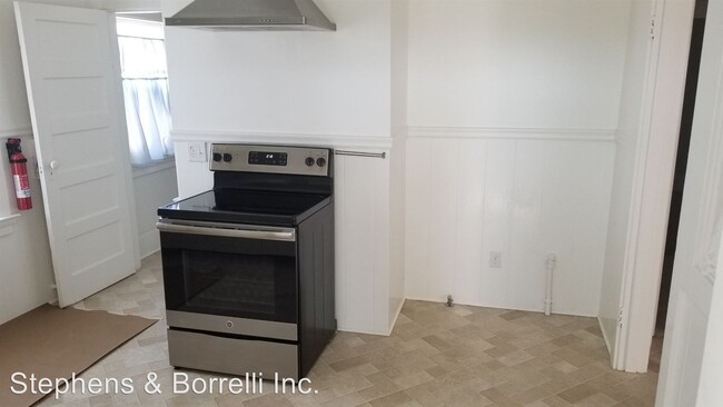 Building Photo - 2613 Villa Manucha Rd