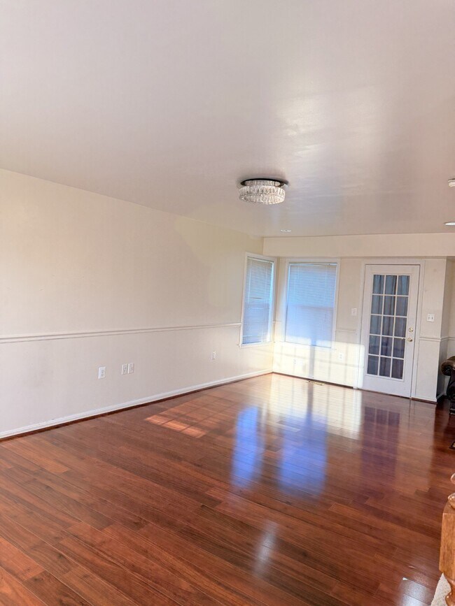 Foto del edificio - 11410 Silverleaf Ln