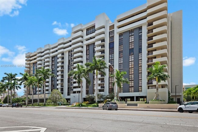 Building Photo - 600 Biltmore Way