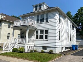 Building Photo - 39 Davis Rd