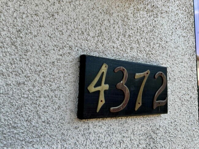 Foto del edificio - 4372 Alabama St