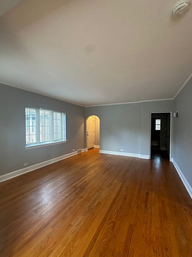 Foto del edificio - 18549 Dundee Ave