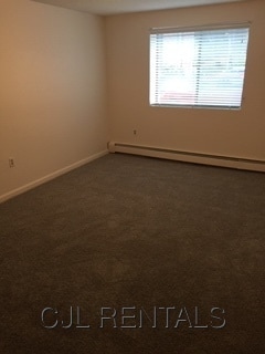 Building Photo - 71 Montvale Ave