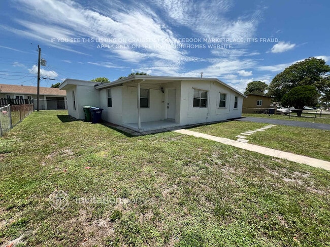 Building Photo - 3360 NW 6th St