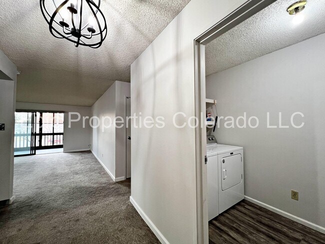 Foto del edificio - 14050 E Linvale Pl