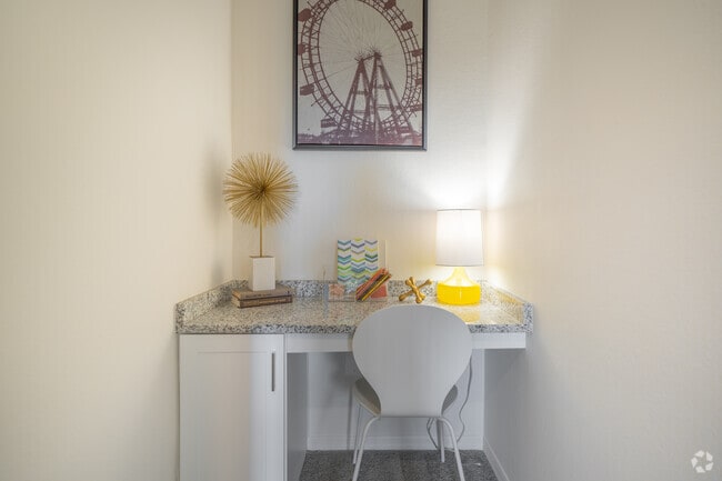 2.5BA, 2BR, 1,328SF - The Villas at Westchase