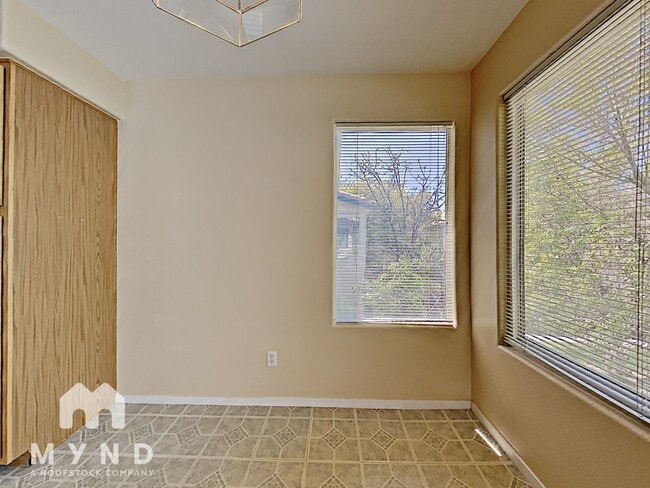 Building Photo - 3105 Casey Dr