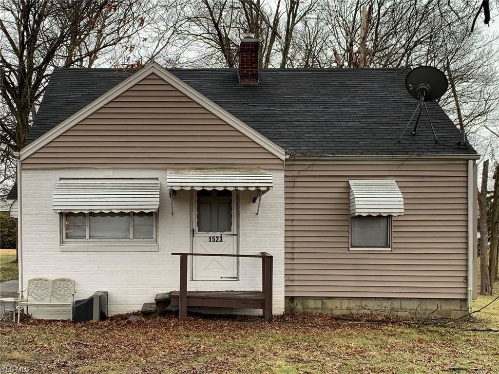 Primary Photo - 1523 Weston Ave
