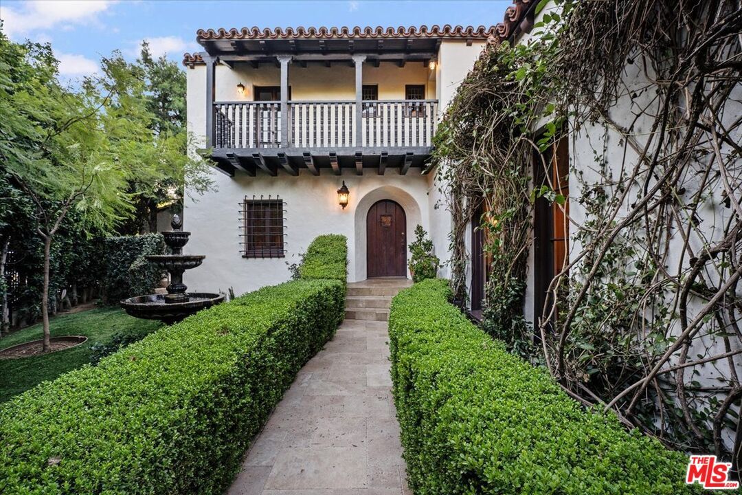 Foto principal - 1901 El Cerrito Pl