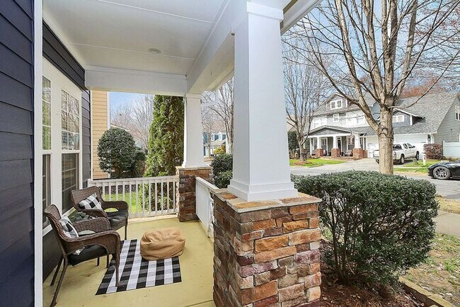 Building Photo - Charming 3BD/2.5BA Home in Westmoreland!
